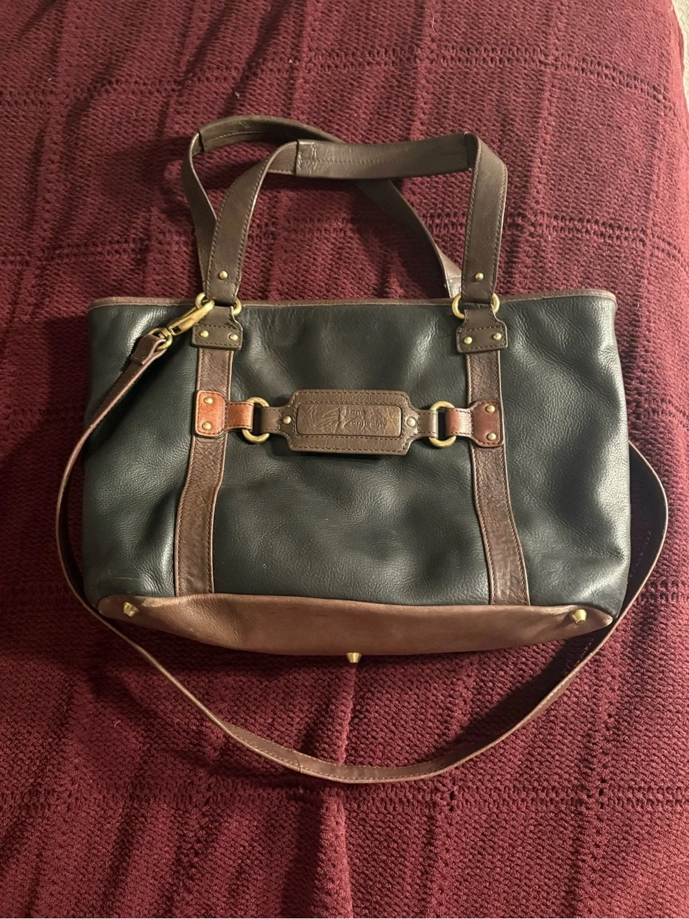 Stone Mountain Accessories Black and Brown Two-Tone Messenger Tote